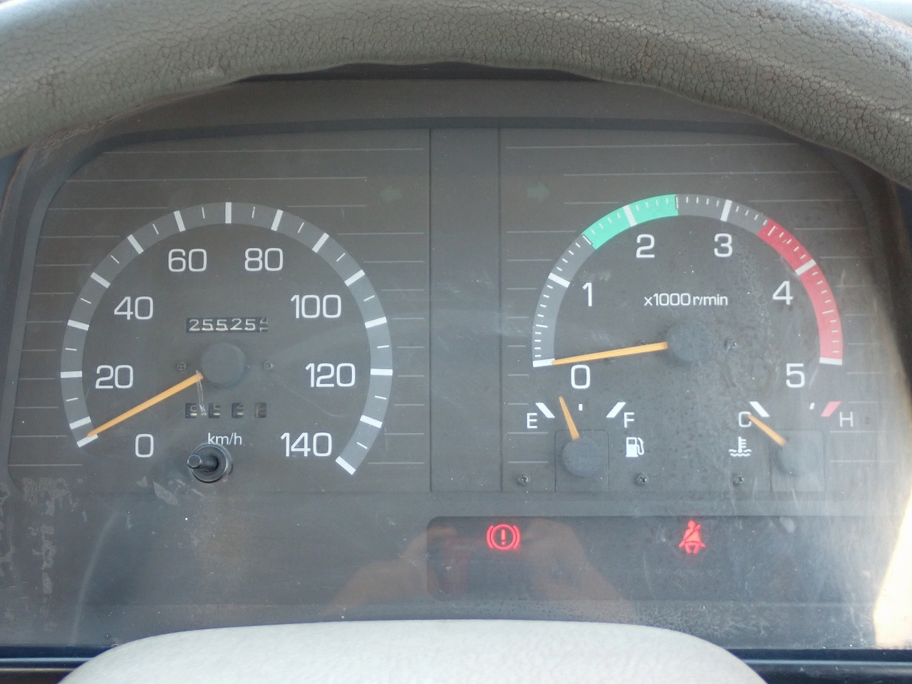 MITSUBISHI FUSO Canter