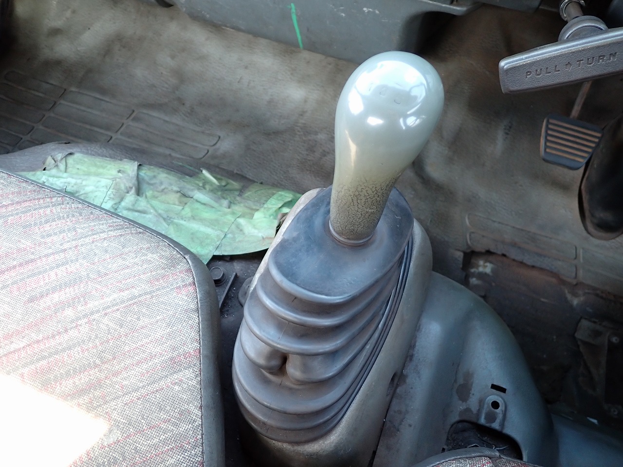 MITSUBISHI FUSO Canter