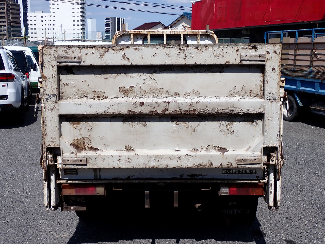 MITSUBISHI FUSO Canter