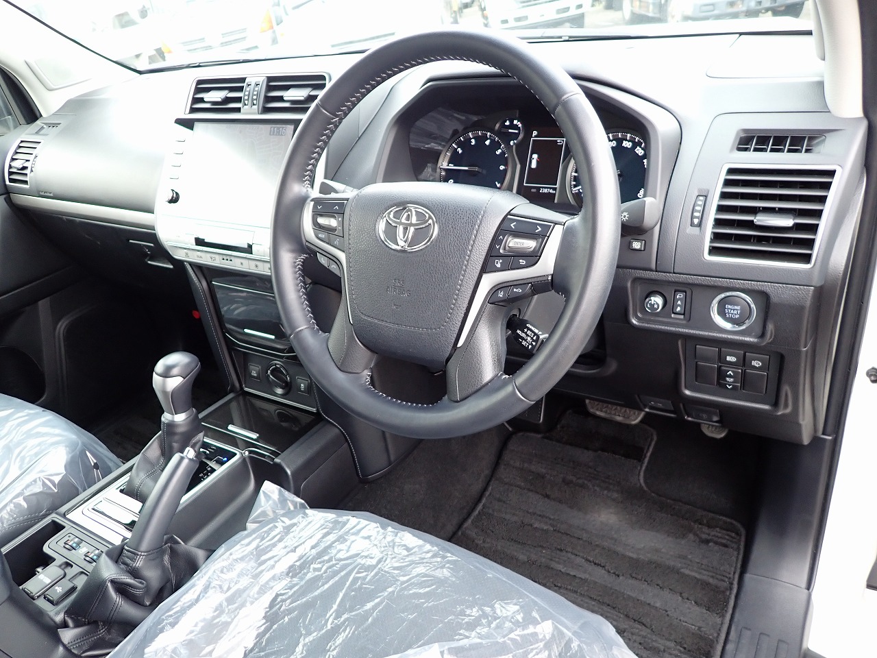TOYOTA Land Cruiser Prado