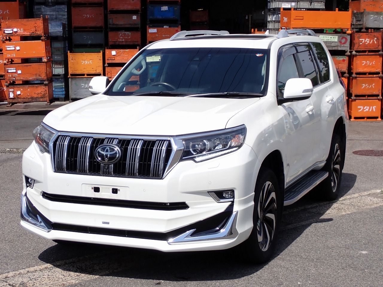 TOYOTA Land Cruiser Prado
