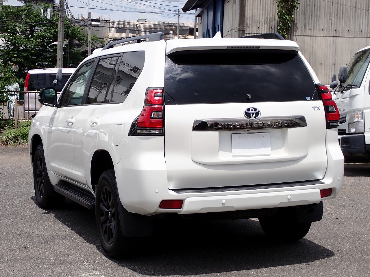 TOYOTA Land Cruiser Prado