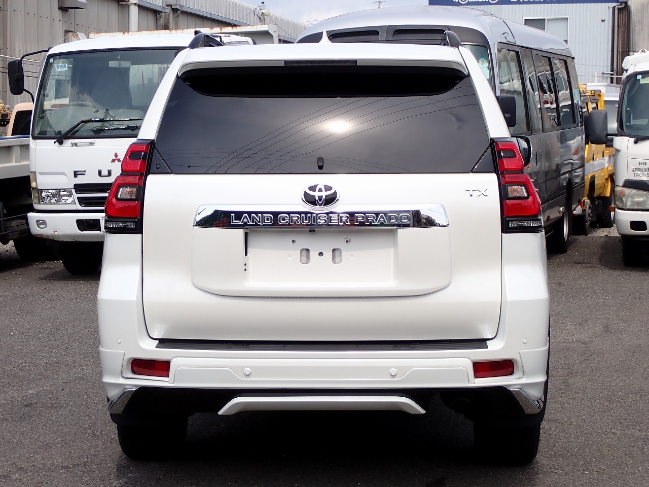 TOYOTA Land Cruiser Prado