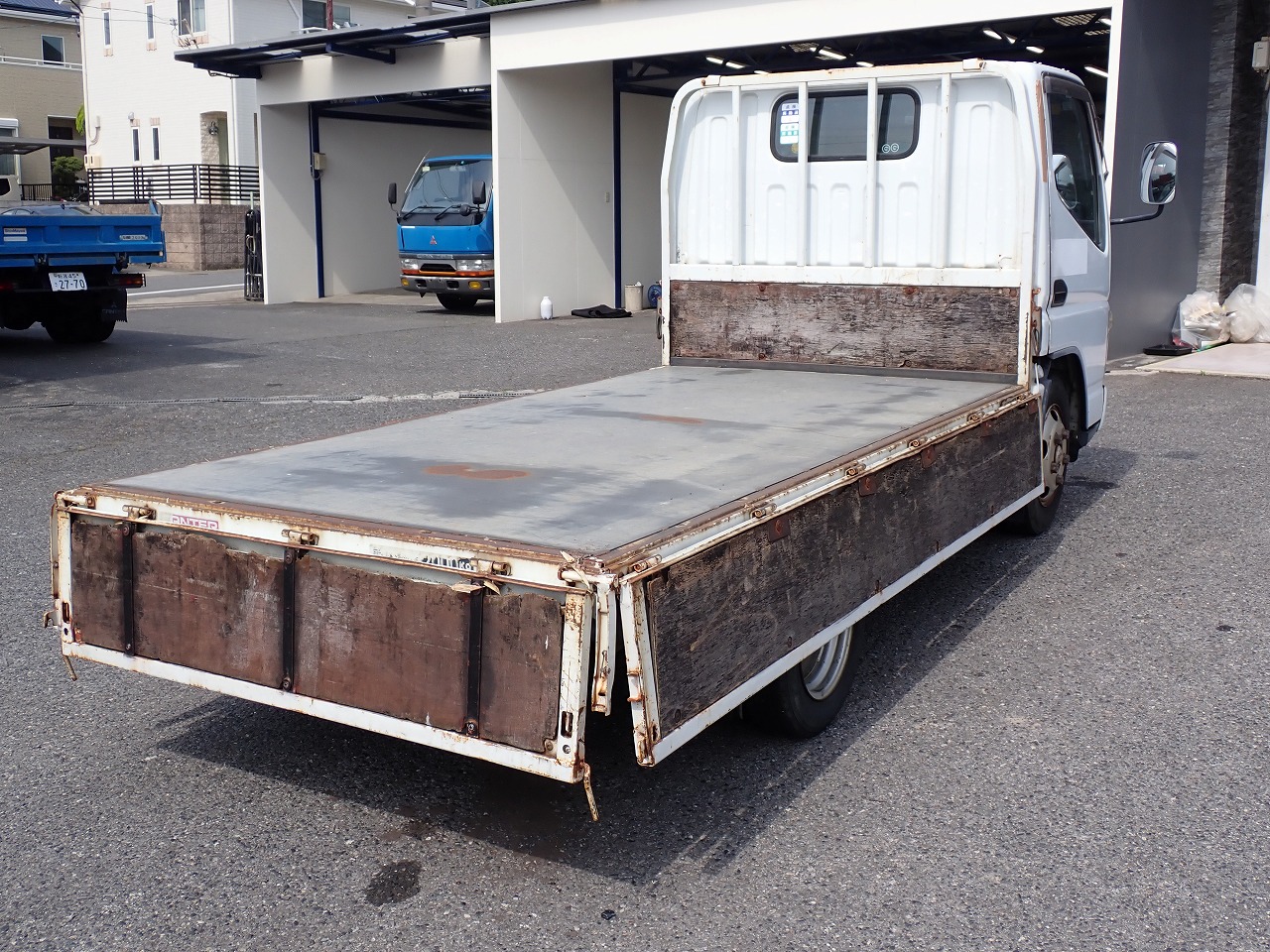 MITSUBISHI FUSO Canter