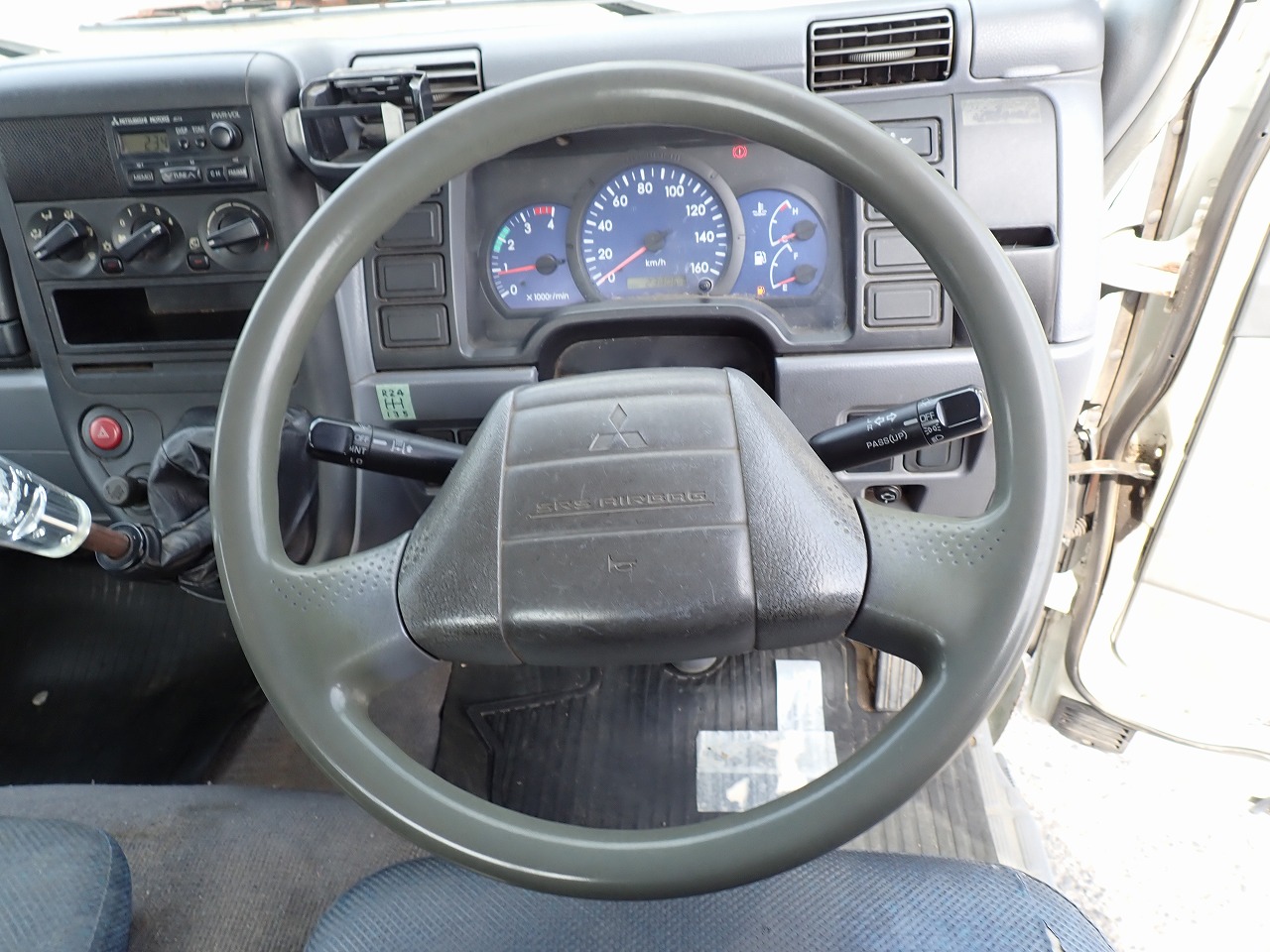 MITSUBISHI FUSO Canter