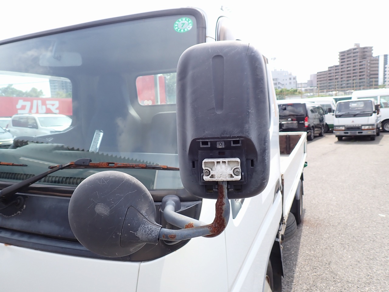 MITSUBISHI FUSO Canter