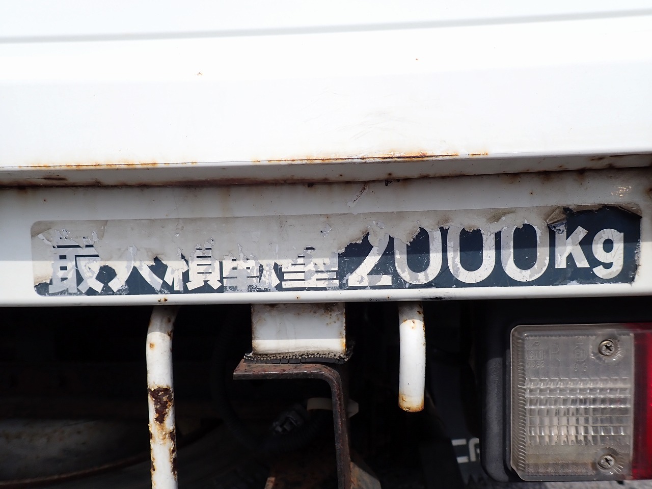 MITSUBISHI FUSO Canter