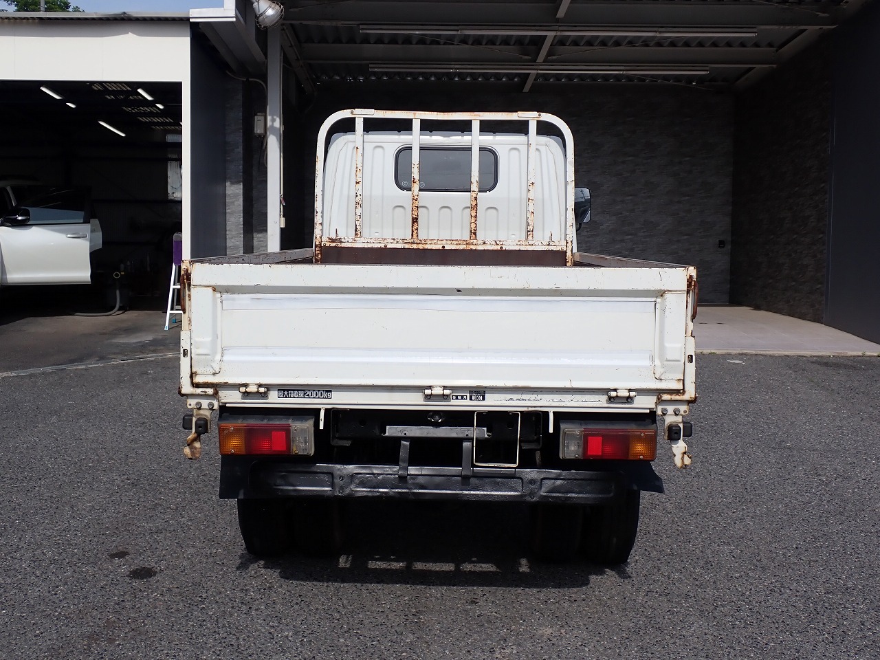 MITSUBISHI FUSO Canter