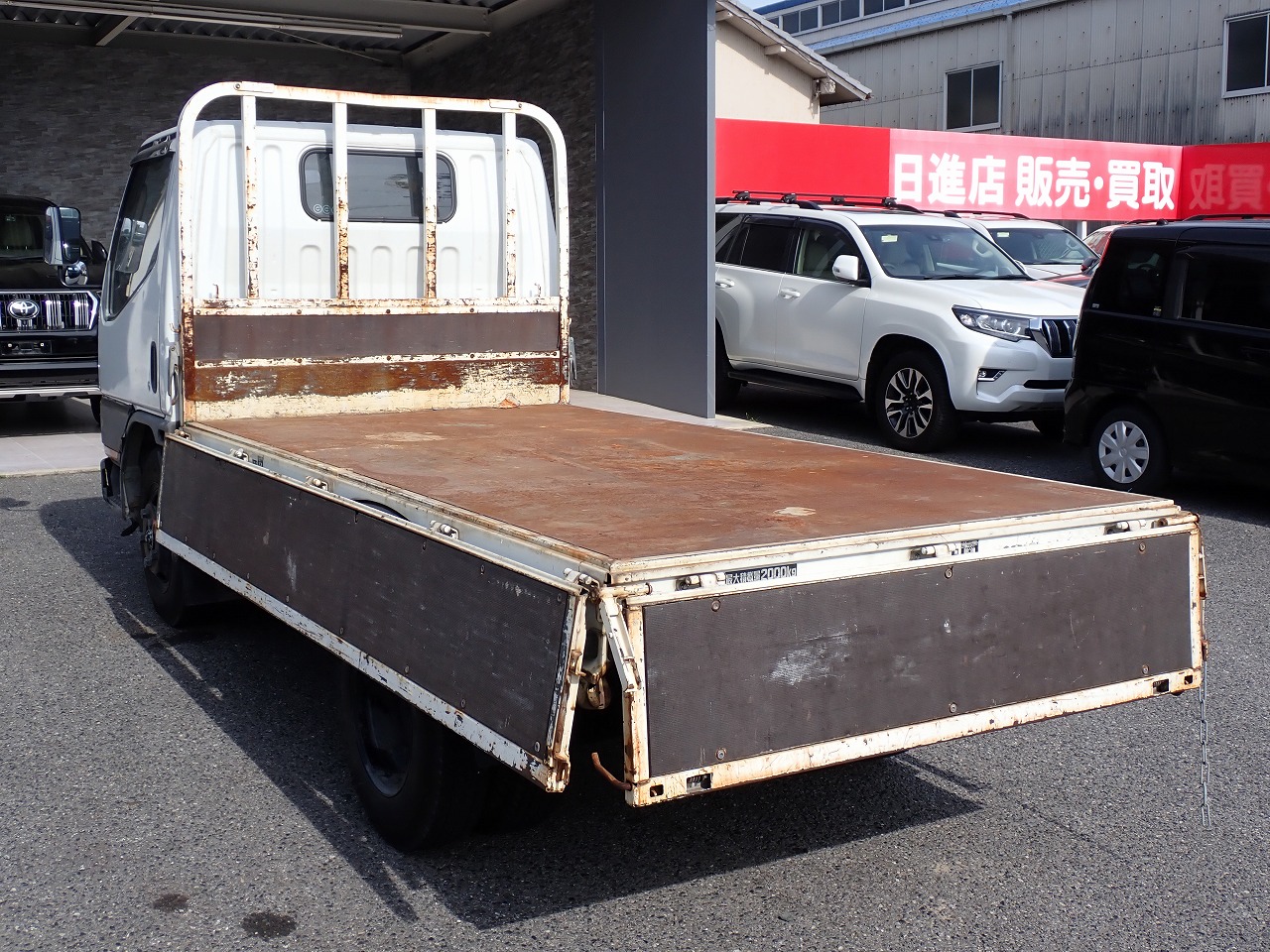 MITSUBISHI FUSO Canter
