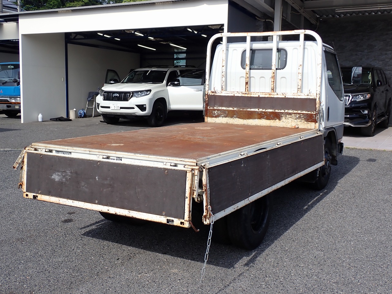 MITSUBISHI FUSO Canter