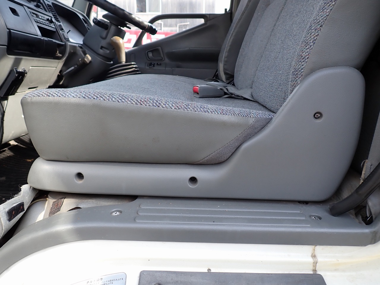MITSUBISHI FUSO Canter