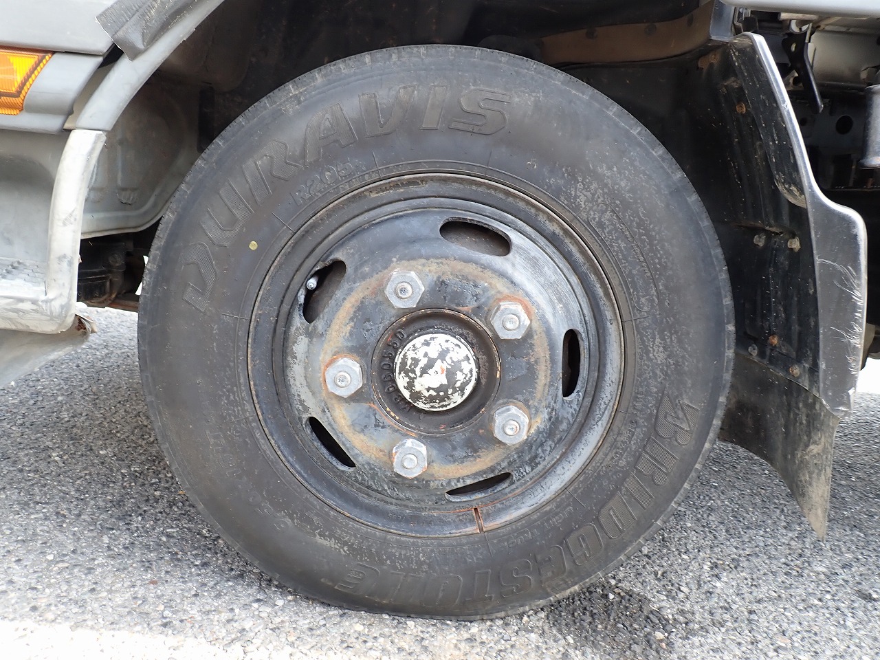 MITSUBISHI FUSO Canter