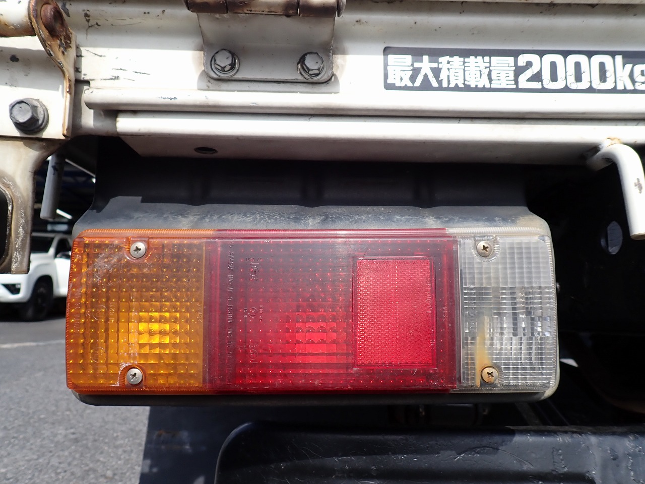 MITSUBISHI FUSO Canter