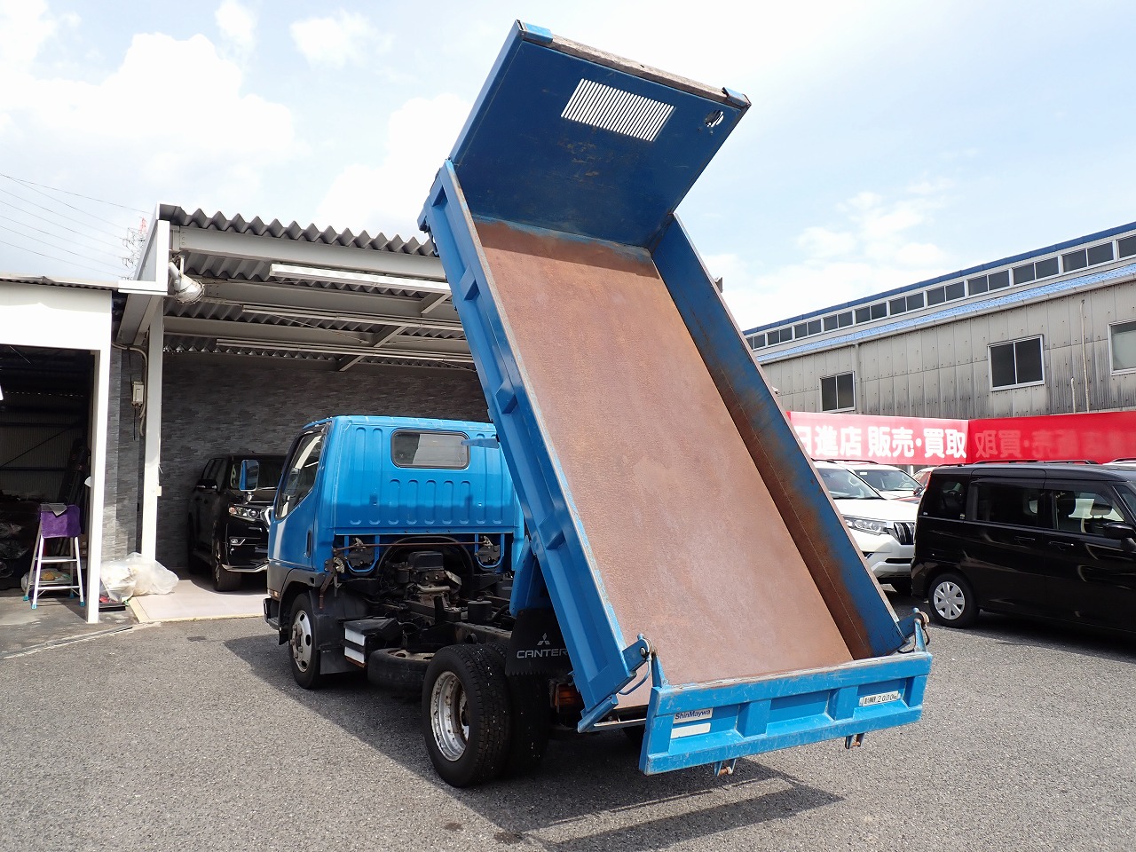 MITSUBISHI FUSO Canter