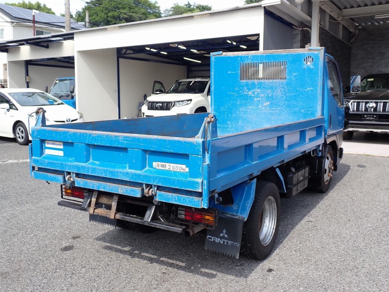 MITSUBISHI FUSO Canter