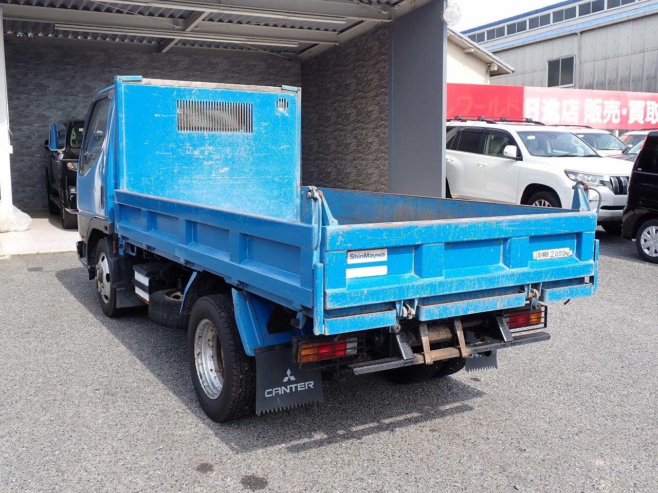 MITSUBISHI FUSO Canter