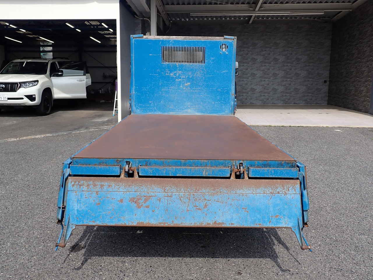 MITSUBISHI FUSO Canter
