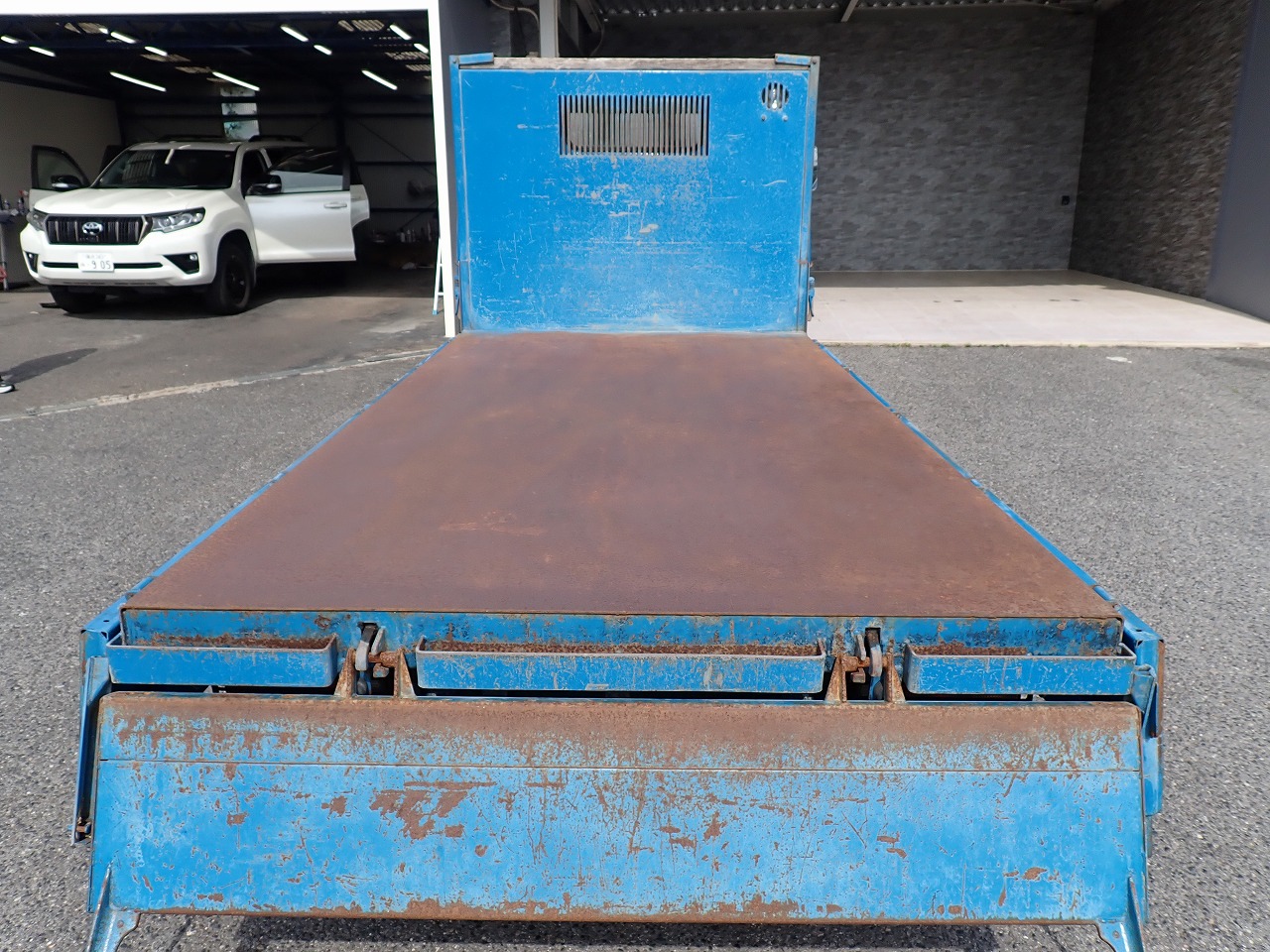 MITSUBISHI FUSO Canter
