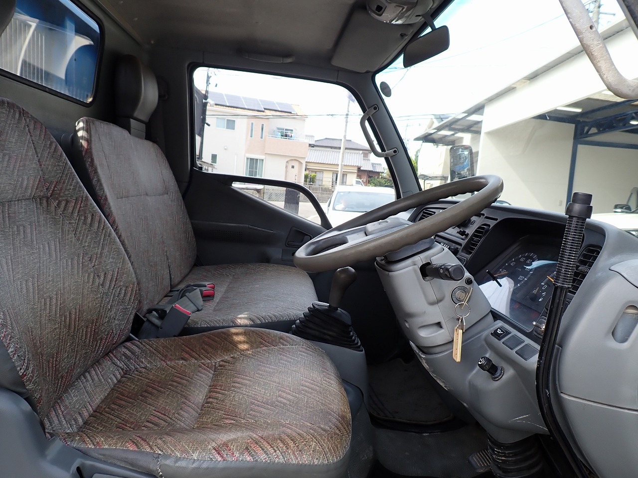 MITSUBISHI FUSO Canter