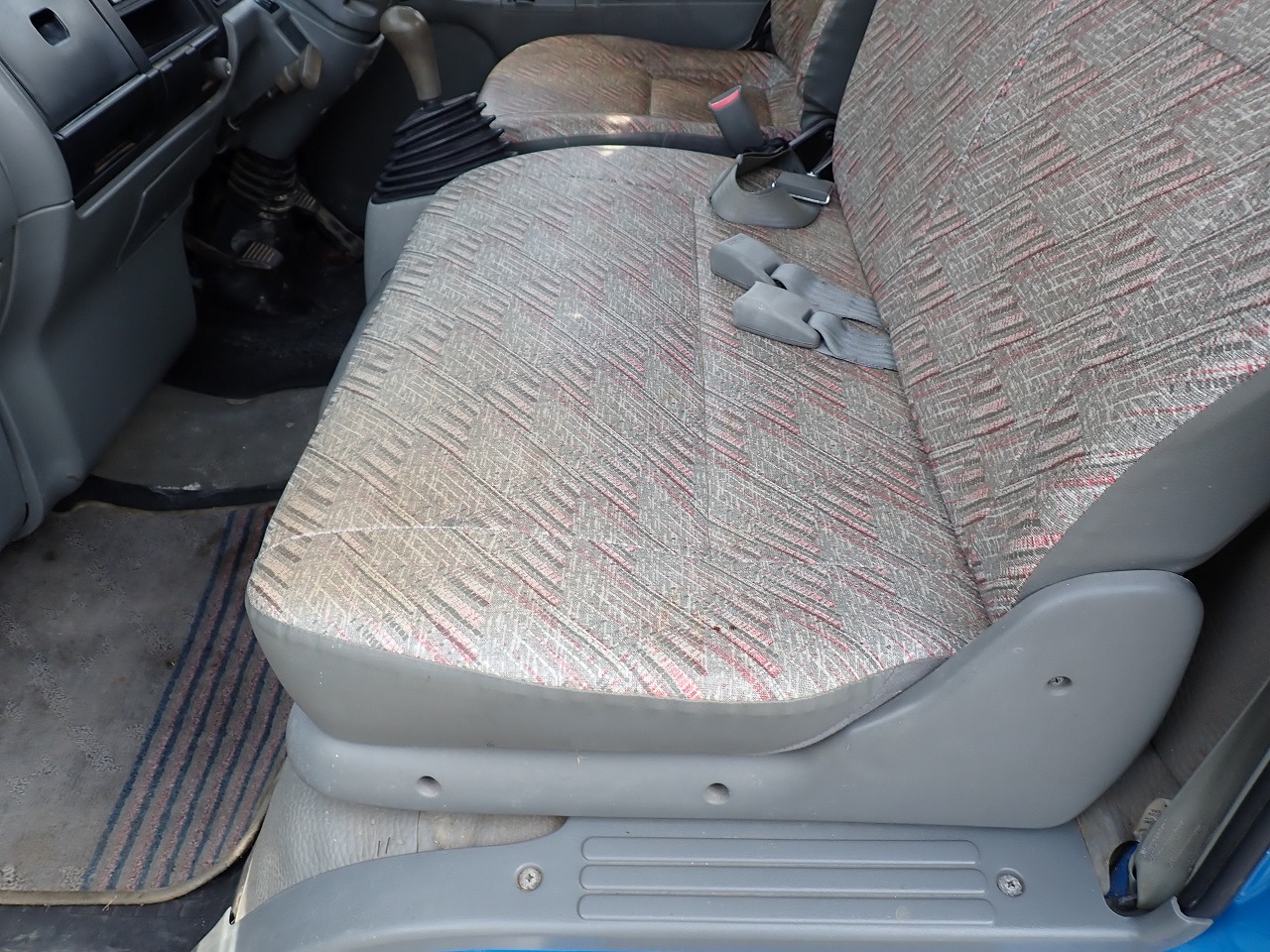 MITSUBISHI FUSO Canter