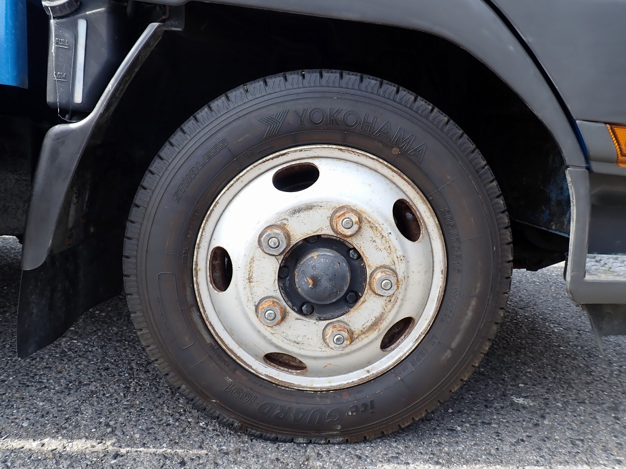 MITSUBISHI FUSO Canter