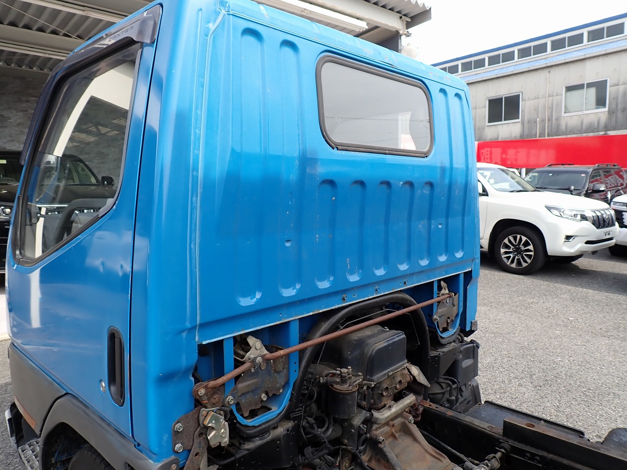 MITSUBISHI FUSO Canter