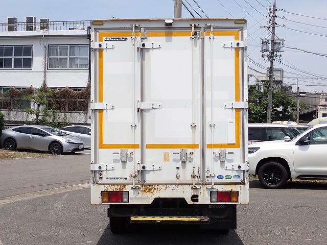 ISUZU Elf Truck