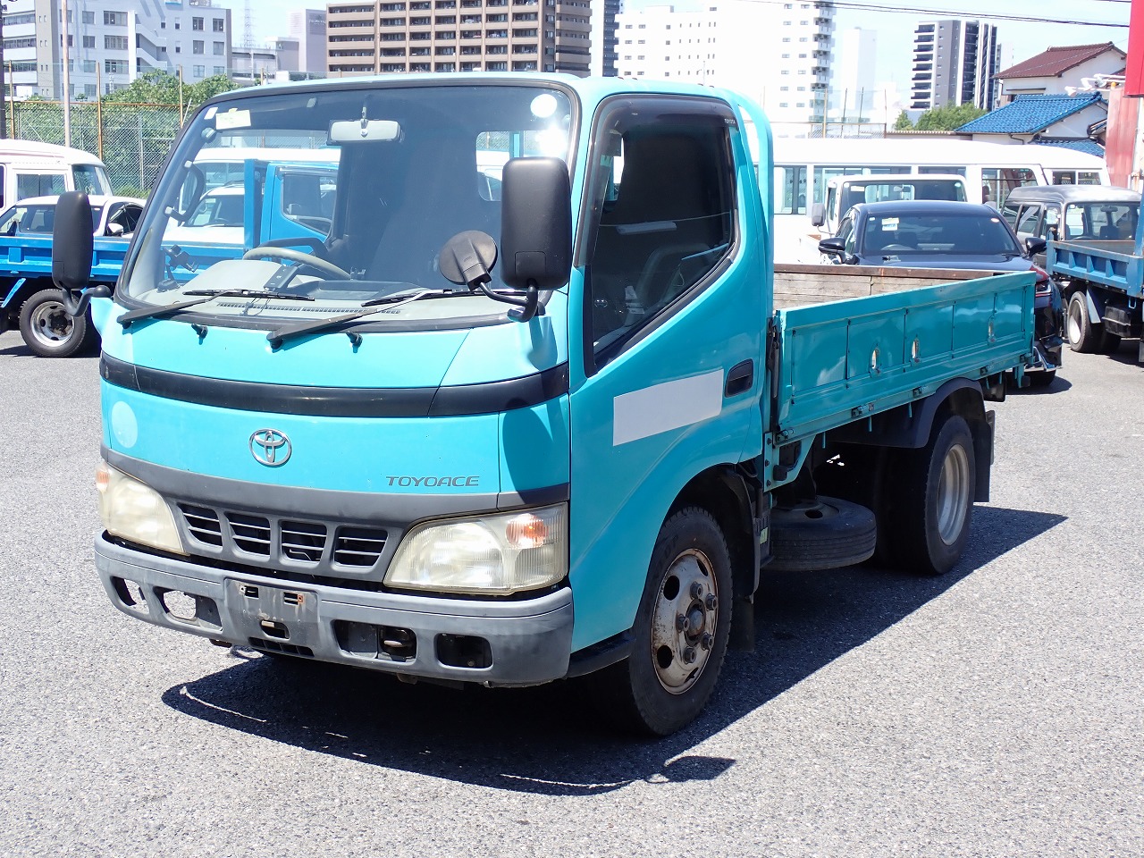 TOYOTA Toyoace