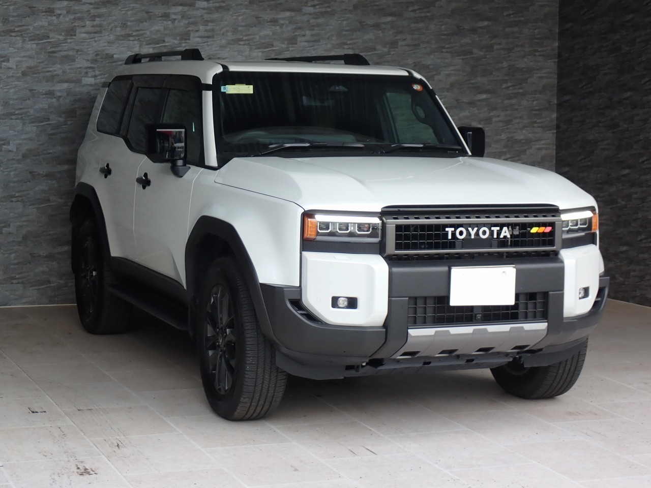 TOYOTA Land Cruiser 250