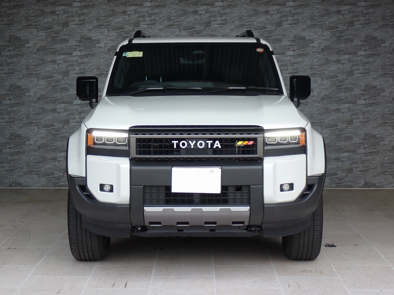 TOYOTA Land Cruiser 250