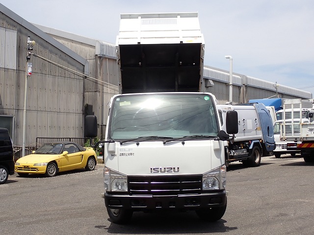 ISUZU Elf Truck
