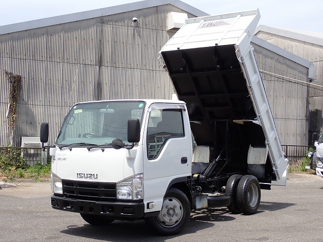 ISUZU Elf Truck