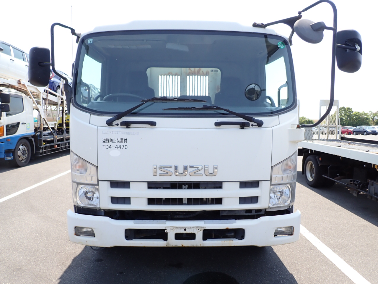 ISUZU Forward