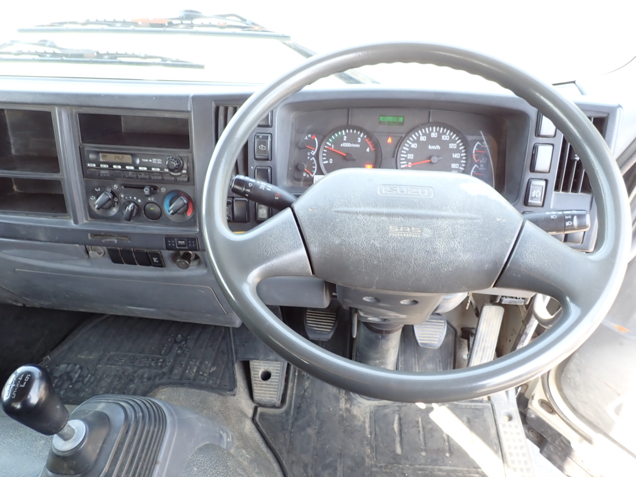 ISUZU Forward