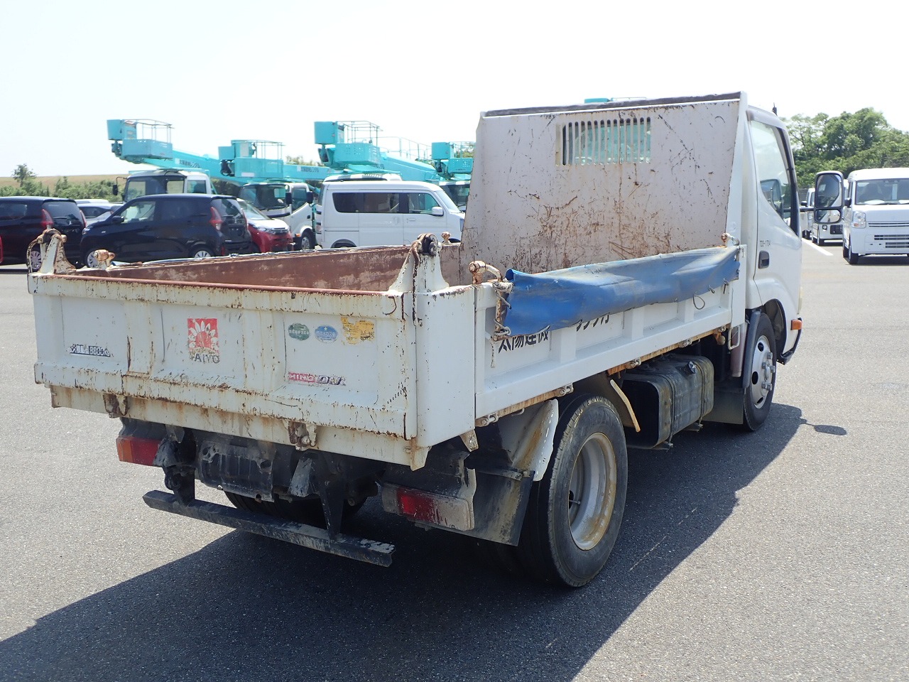 HINO Dutro