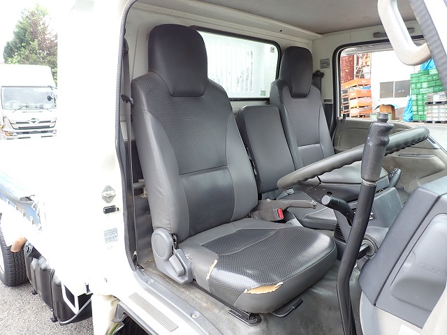 ISUZU Elf Truck