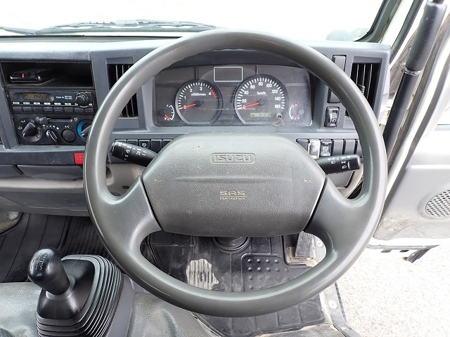 ISUZU Elf Truck