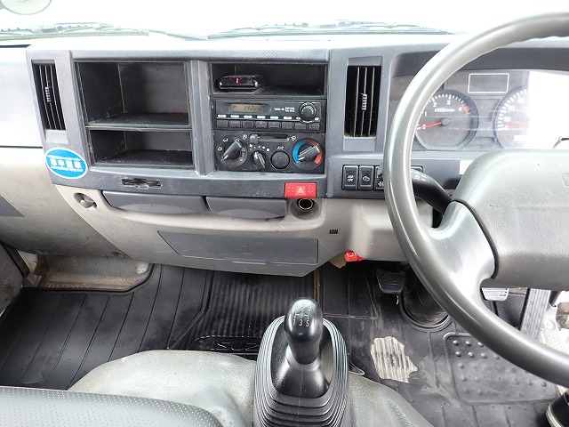 ISUZU Elf Truck