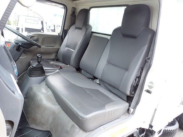ISUZU Elf Truck