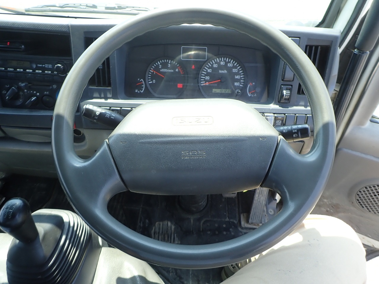 ISUZU Elf Truck