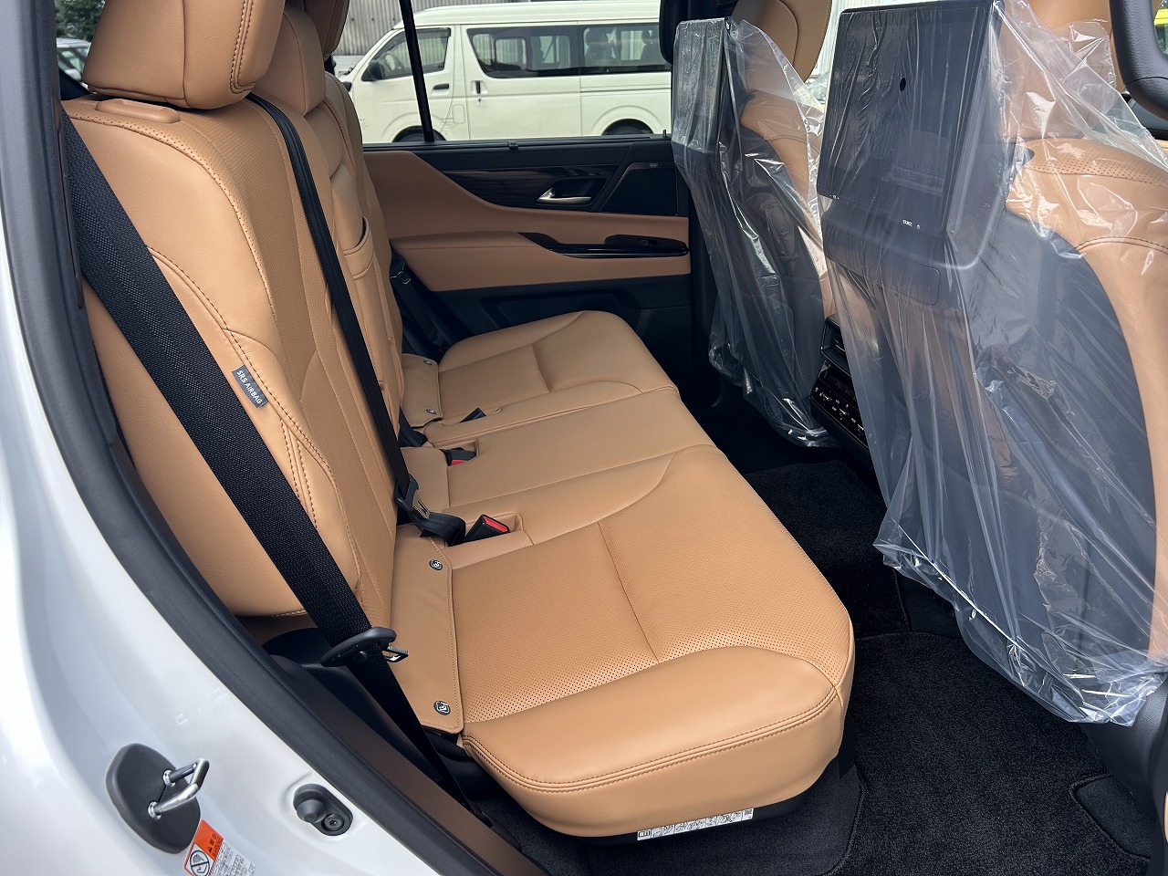 LEXUS LX 600