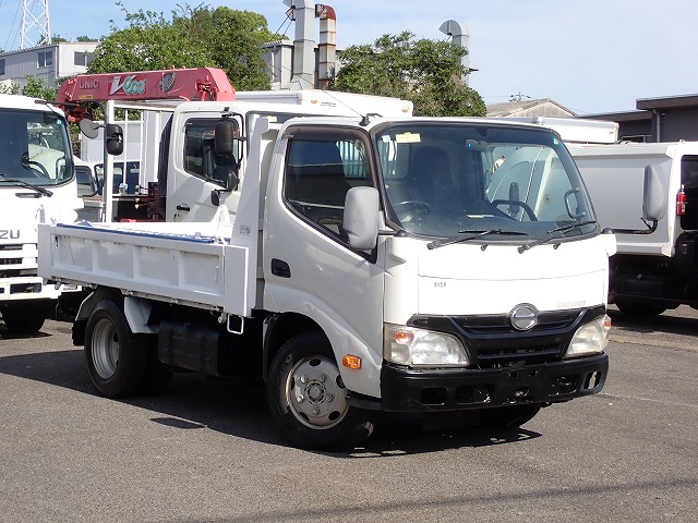HINO Dutro