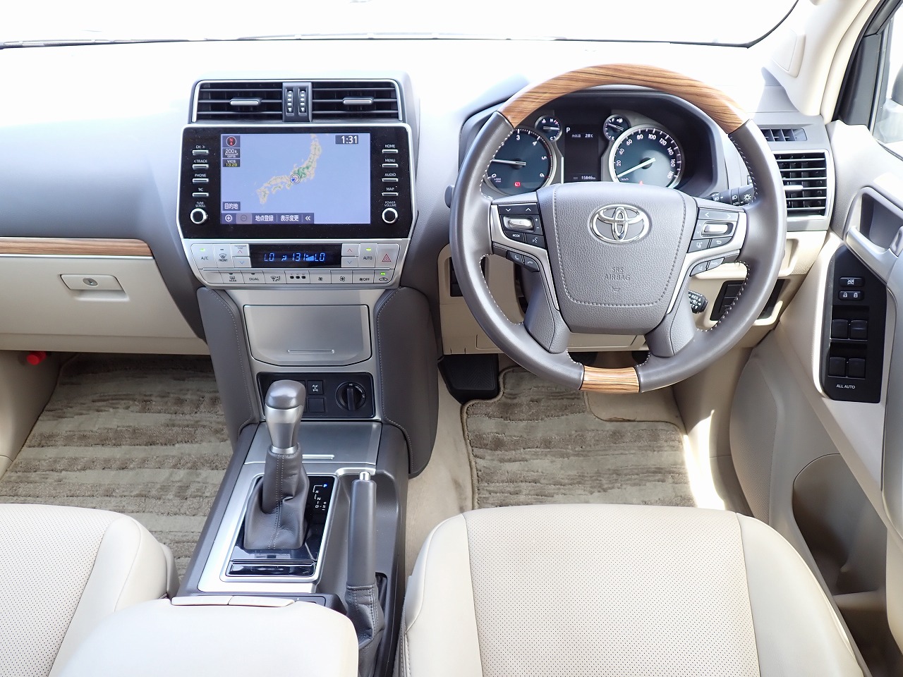 TOYOTA Land Cruiser Prado