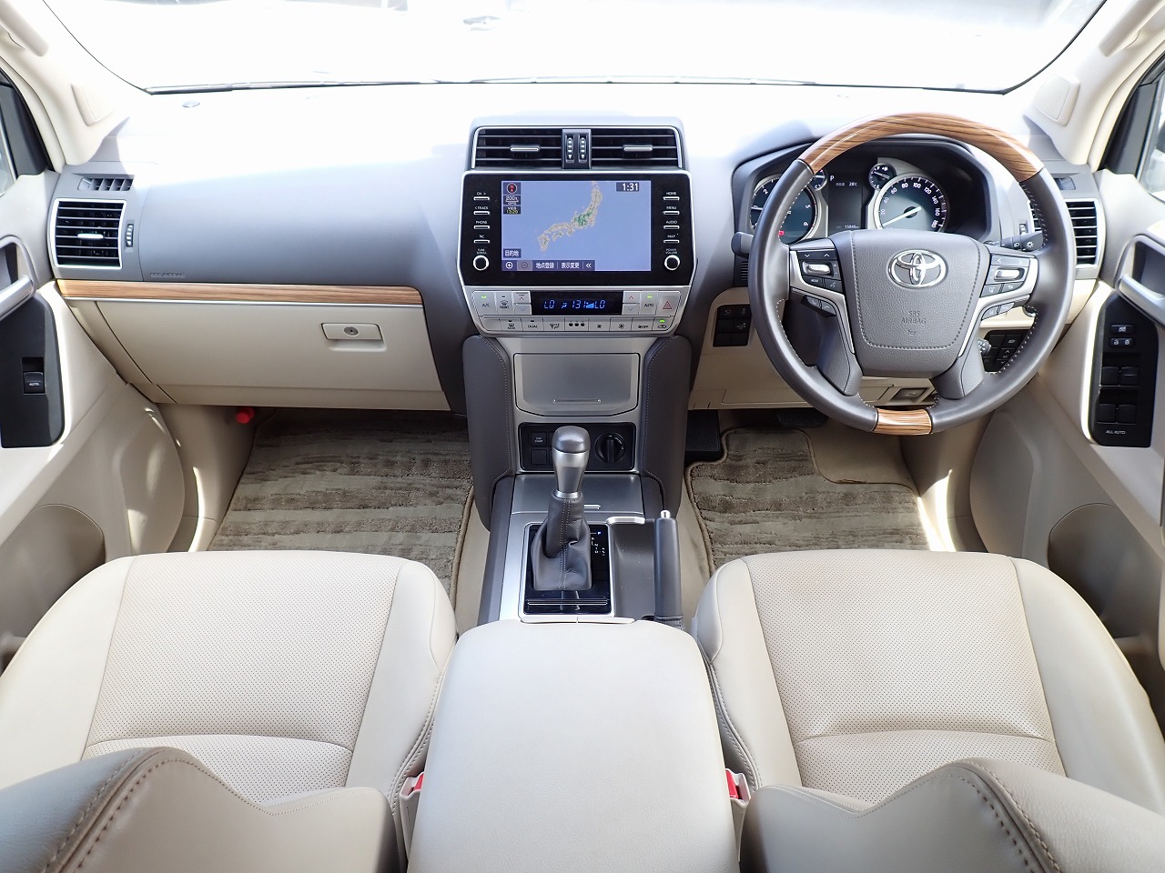 TOYOTA Land Cruiser Prado