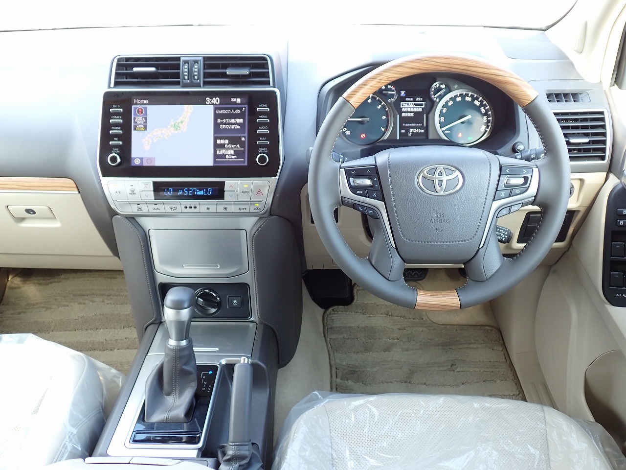 TOYOTA Land Cruiser Prado