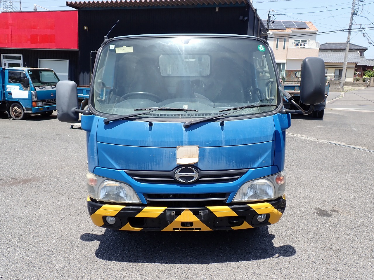 HINO Dutro