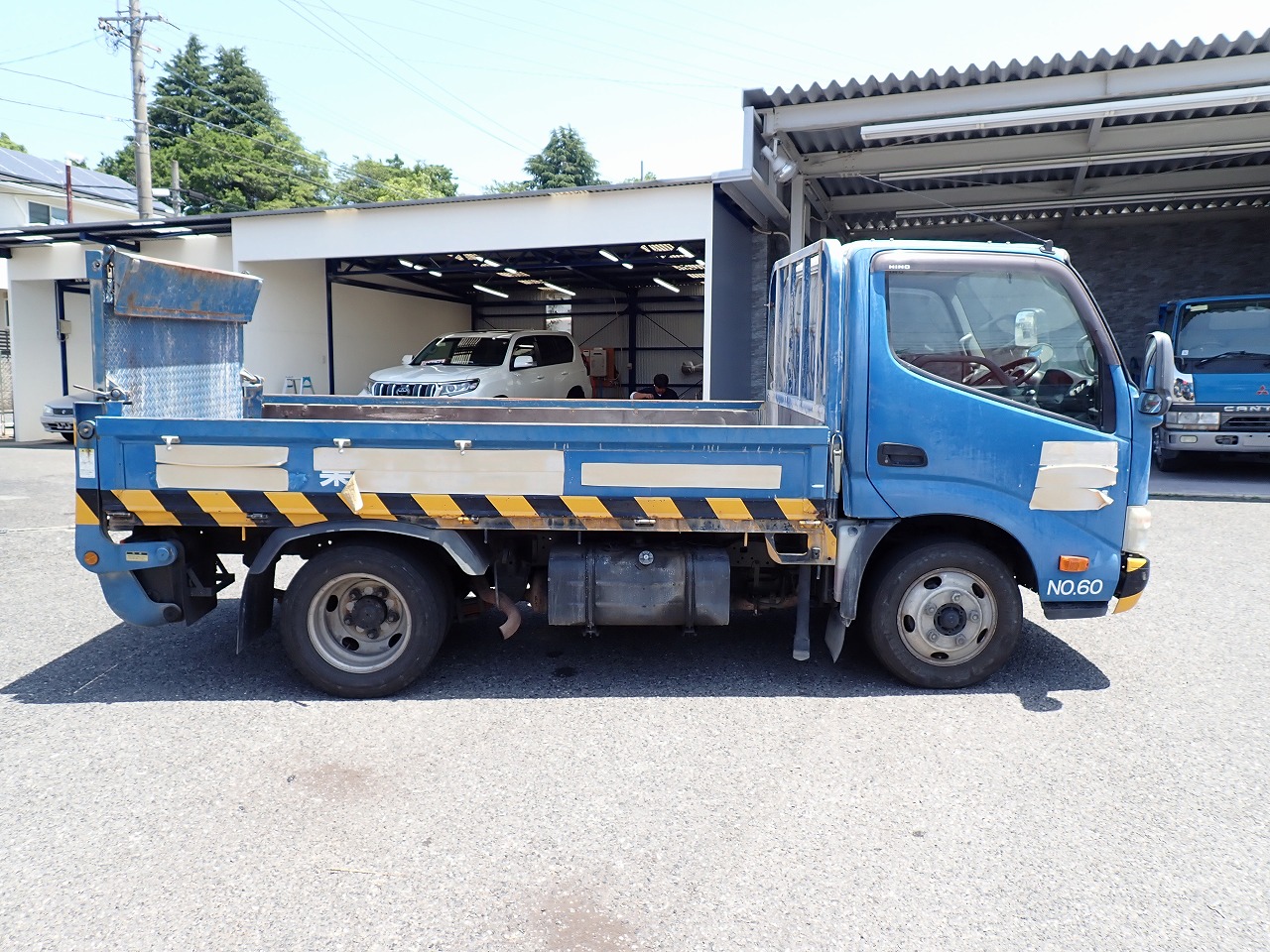 HINO Dutro