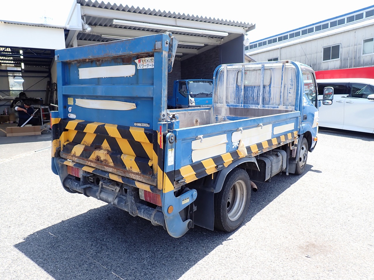 HINO Dutro