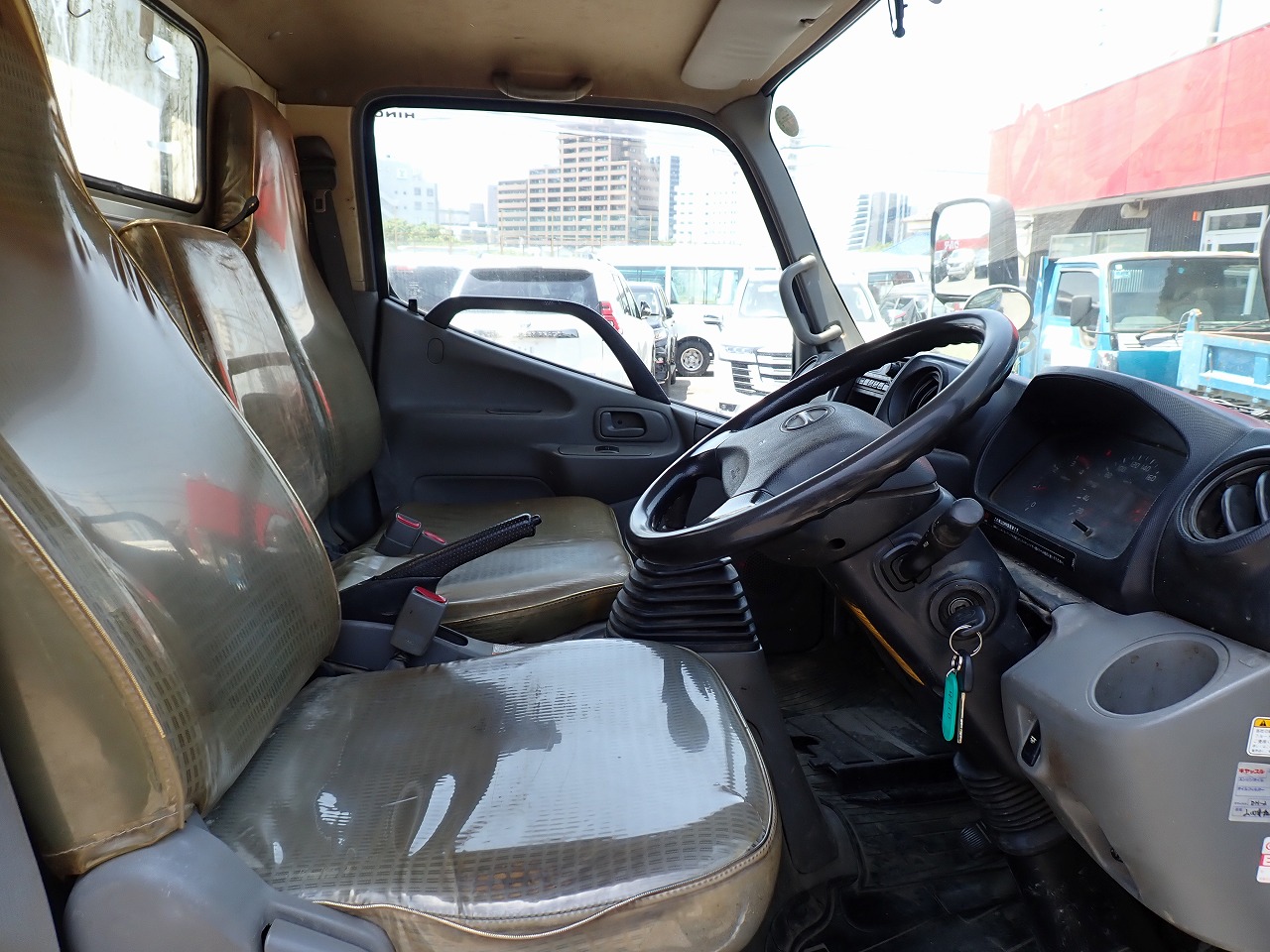 HINO Dutro