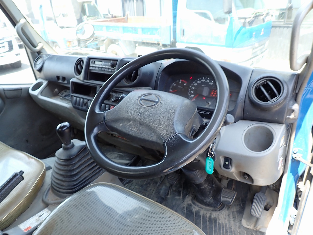 HINO Dutro